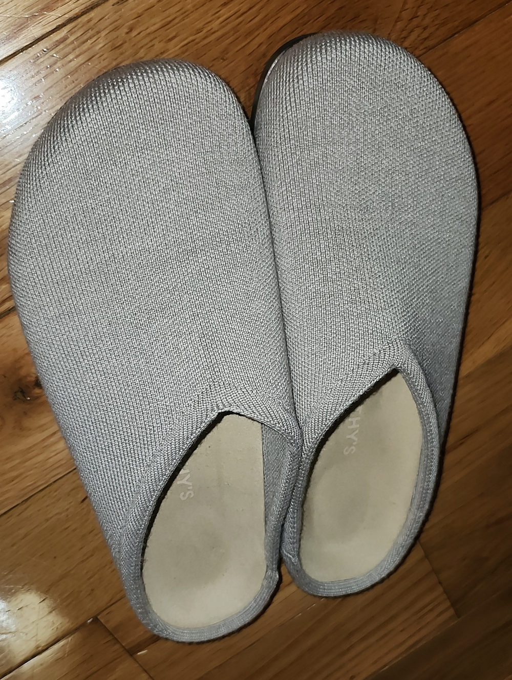 Rothys The Casual Clog in Dove. Womens Size 9 Tan